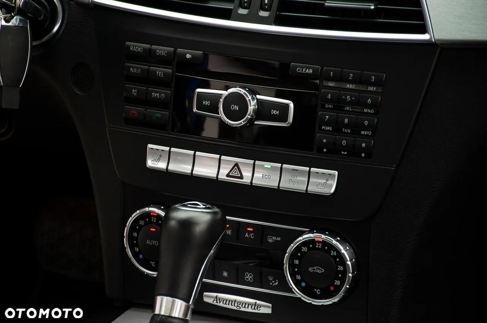 Mercedes-Benz Klasa C 180 Kompressor Automatik - 20