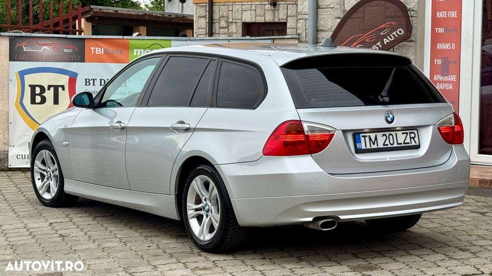 BMW Seria 3 320d - 4