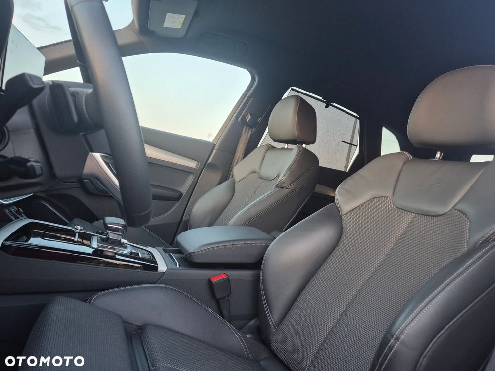 Audi Q5 40 TDI quattro S tronic S line - 23