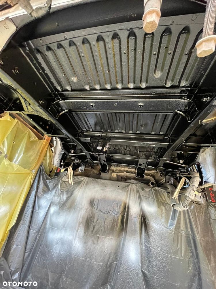 Volkswagen Transporter - 20