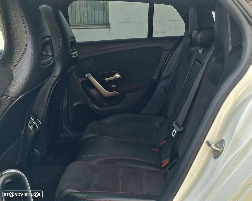 Mercedes-Benz CLA 180 7G-DCT AMG Line Advanced Plus - 11