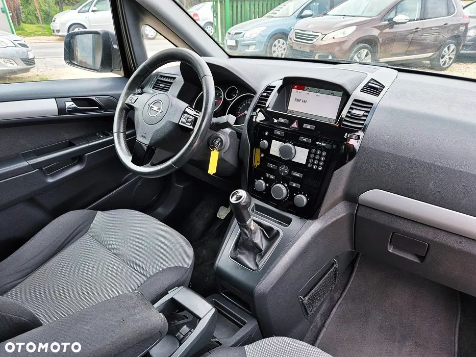 Opel Zafira 1.8 Family Plus - 36