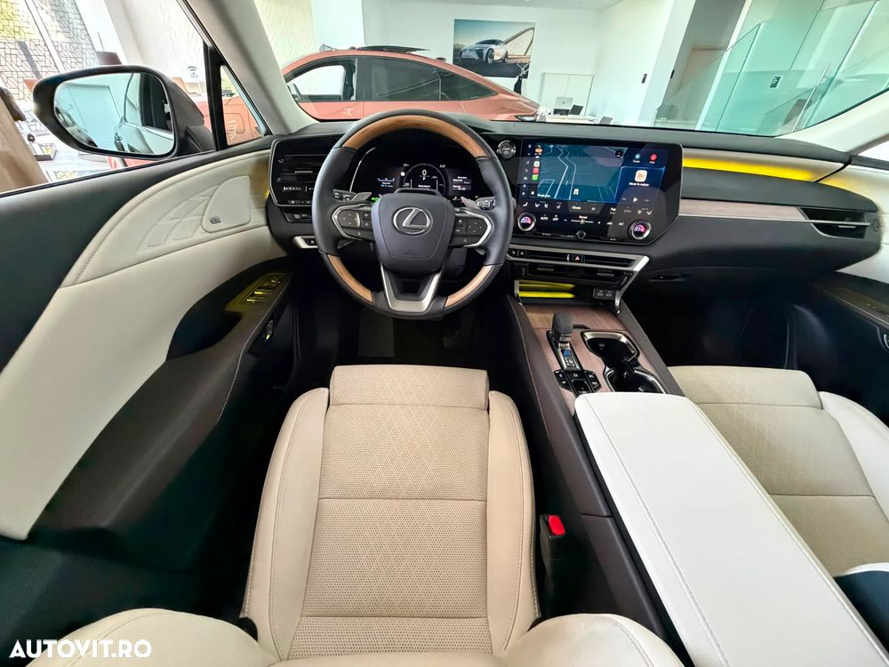 Lexus Seria RX 450h+ E-Four PHEV Luxury - 12