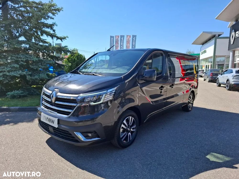Renault Trafic 2.0 Blue dCi 170 EDC S&S L2 7+1 SpaceClass - 8