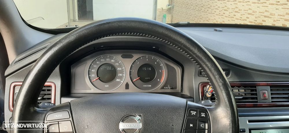 Volvo S80 2.4 D5 Nivel 3 - 6