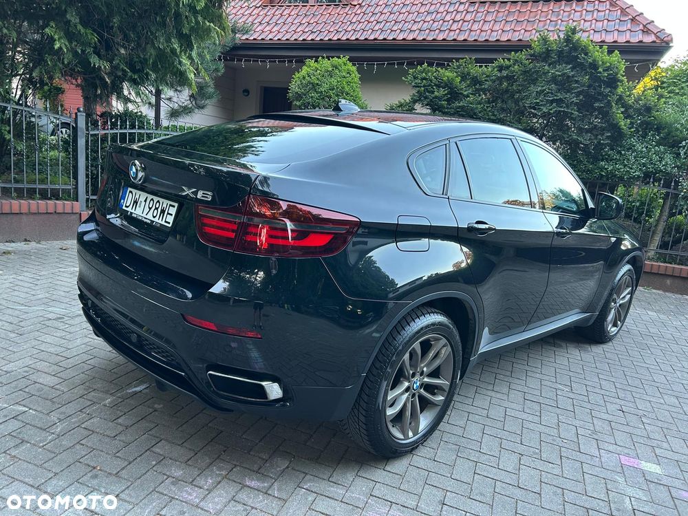 BMW X6 - 16