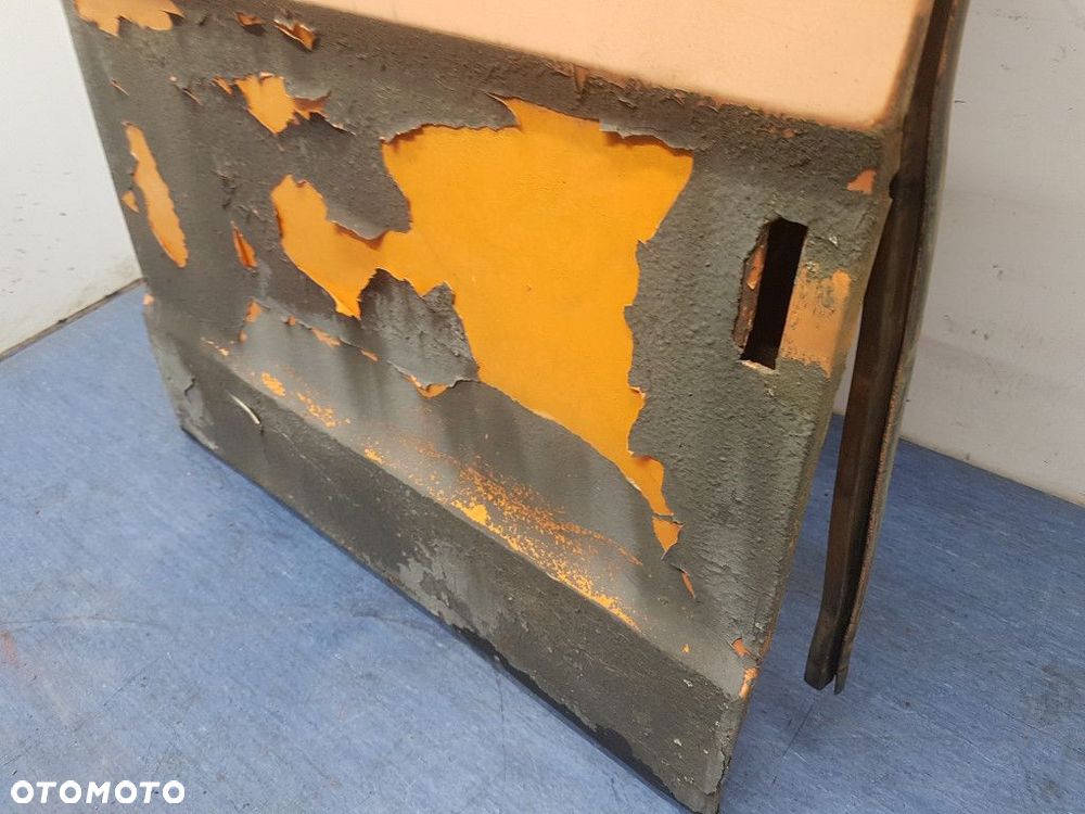 MERCEDES BENZ KACZKA 207 D DRZWI TYŁ PRAWE - 9