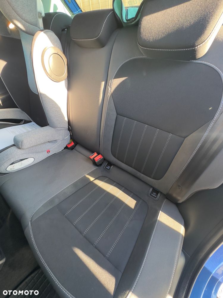 Skoda Fabia 1.0 TSI Style Color - 19