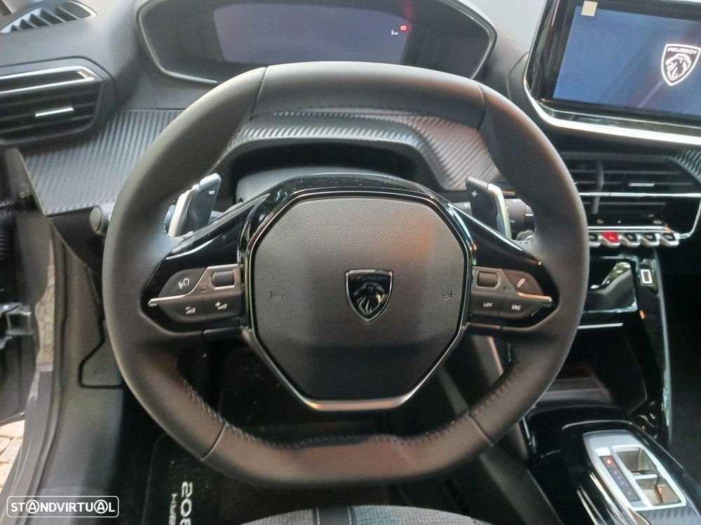 Peugeot 208 1.2 Hybrid Allure e-DCS6 - 12