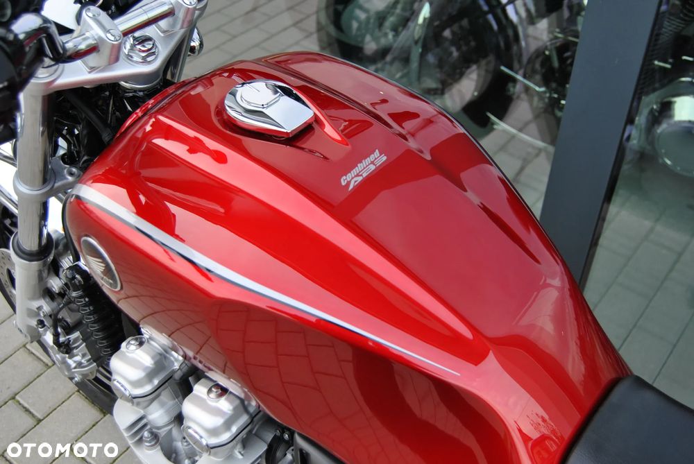 Honda CB - 29