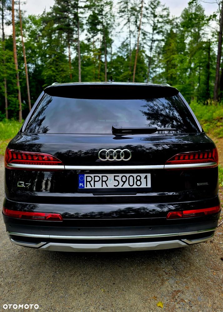 Audi Q7 - 6
