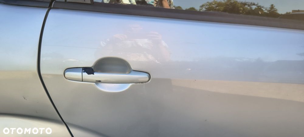 Toyota Corolla Verso 2.0 D-4D Sol - 12