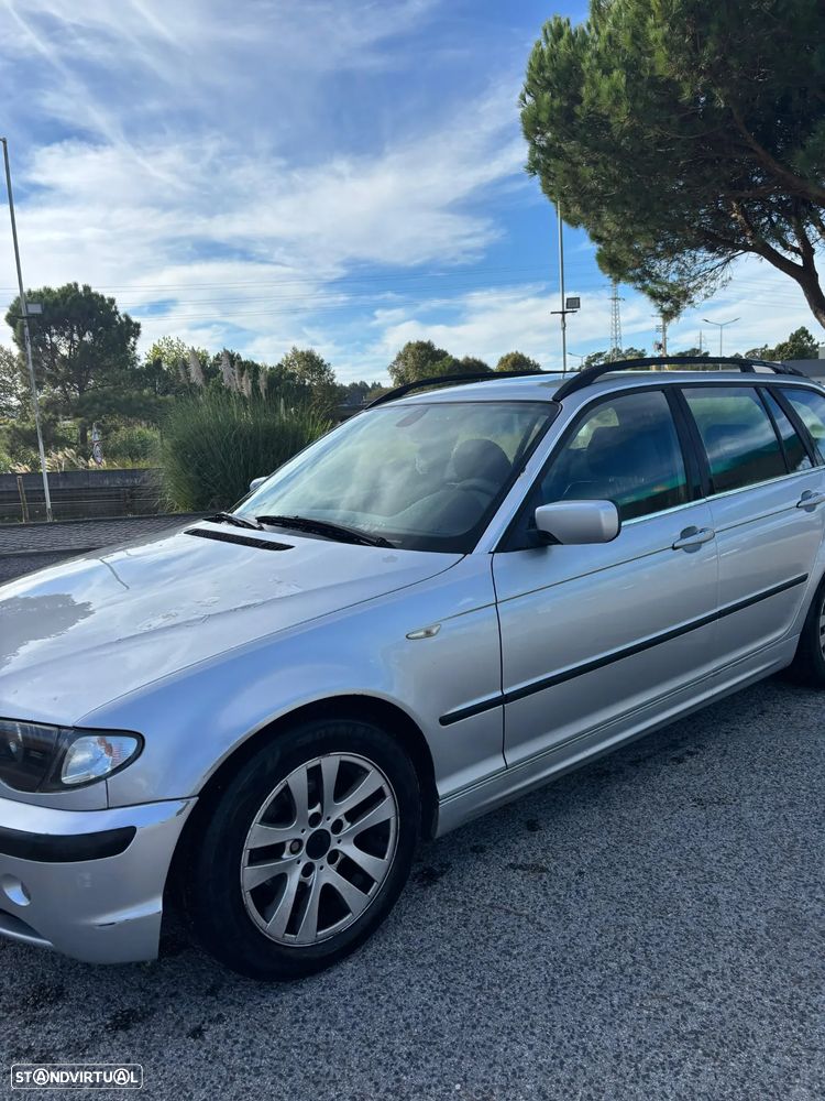 BMW 320 d Touring - 32
