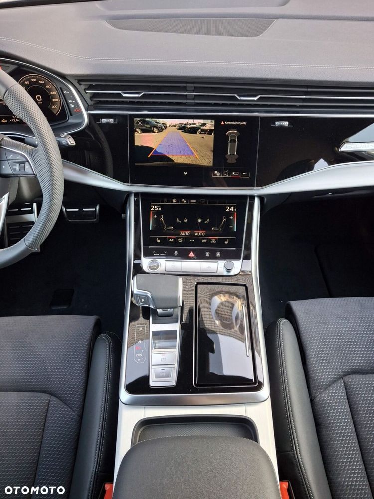 Audi Q7 - 24