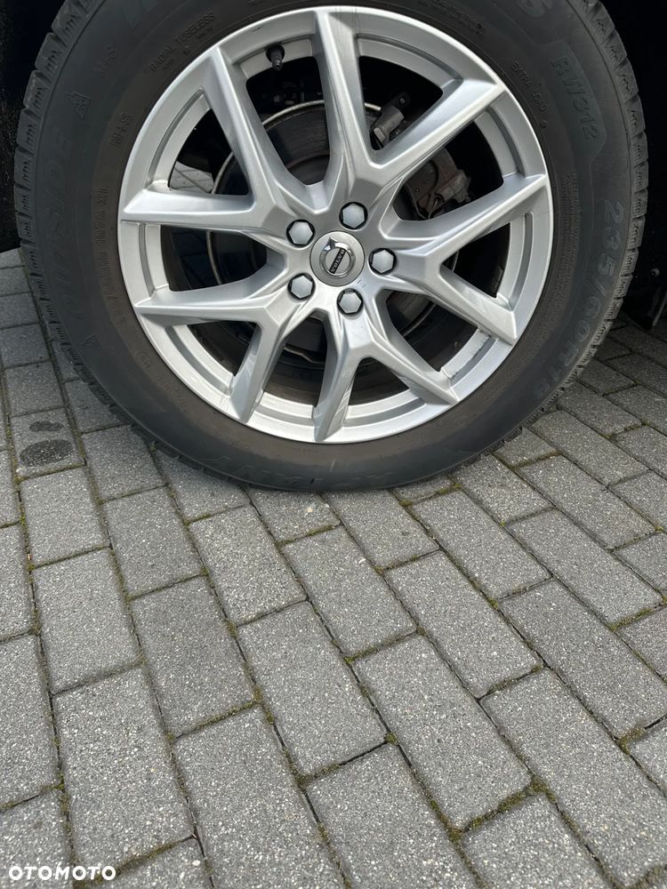Volvo XC 60 - 6