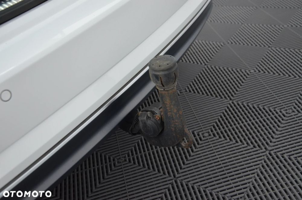 Audi A4 Avant 35 TDI S tronic - 27