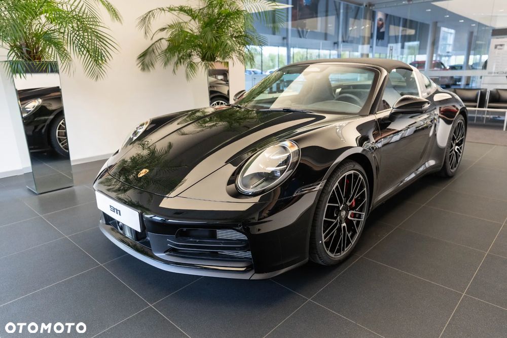 Porsche 911 Targa 4S - 6