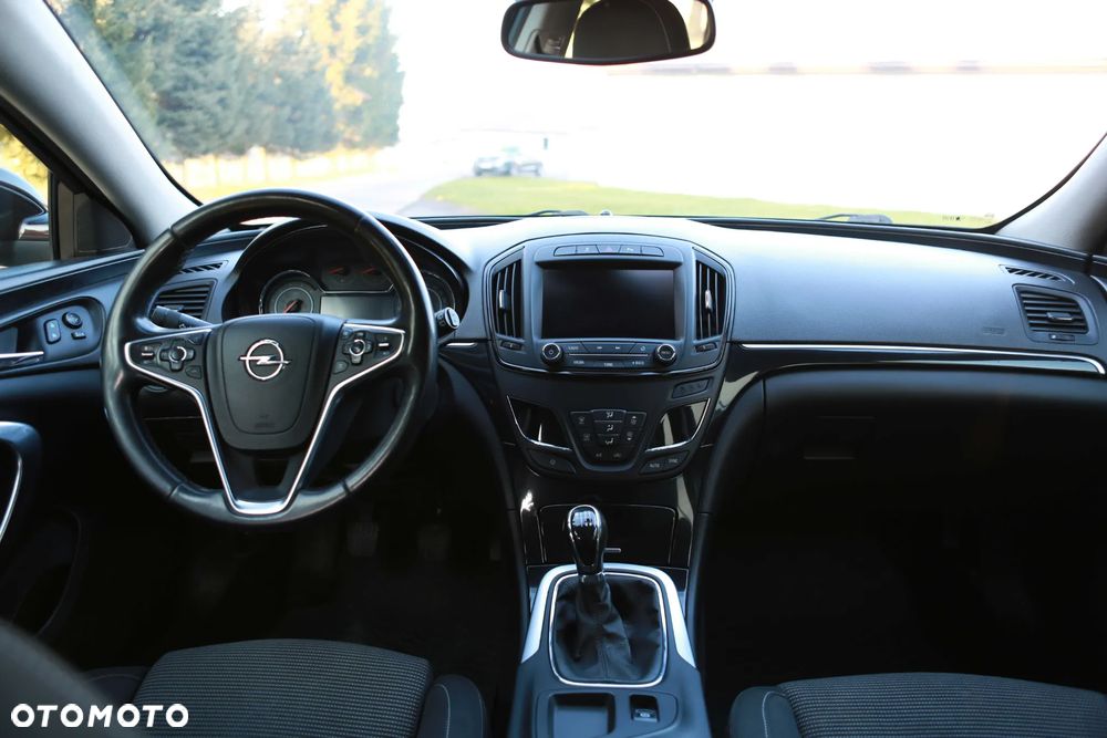 Opel Insignia 2.0 CDTI - 11