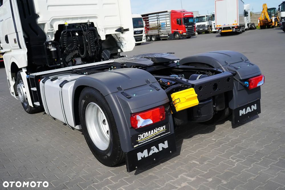MAN TGX / 18.470 / EURO 6 / GX / ACC / MAŁY PRZEBIEG - 32