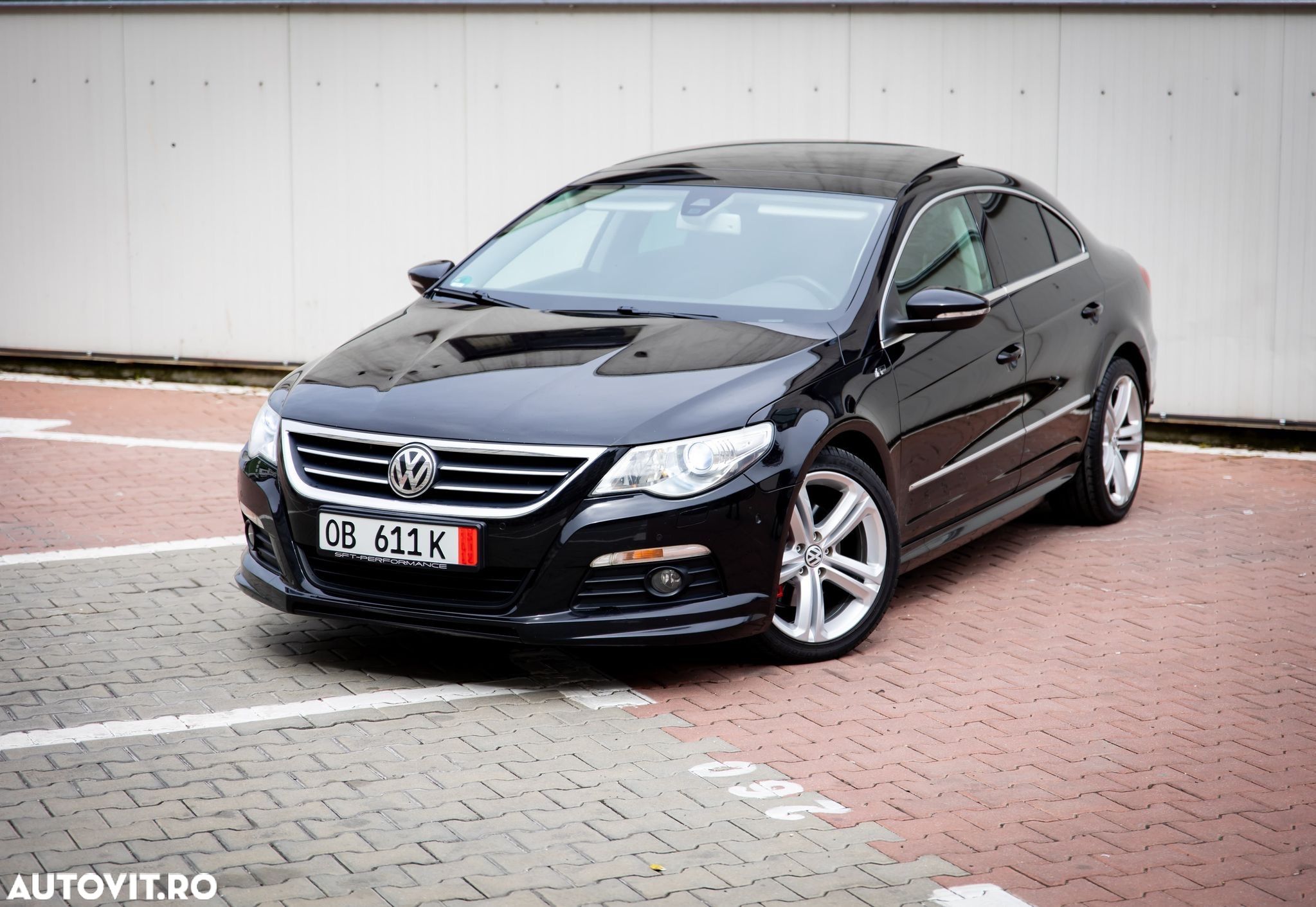 Volkswagen Passat CC 2.0 TDI BlueMotion Technology DSG - 1