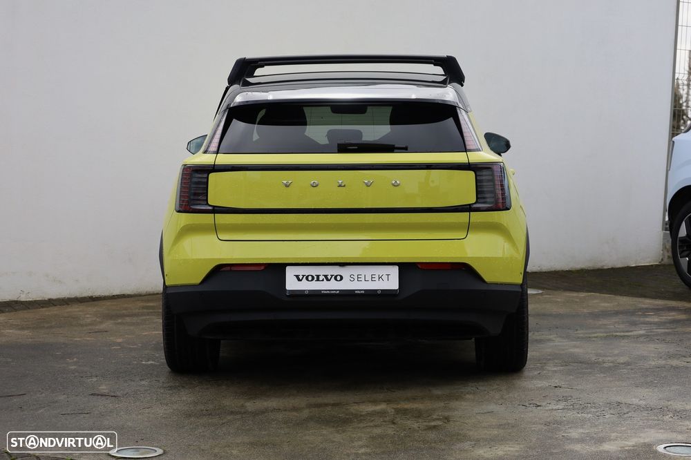 Volvo EX30 69 kWh Single Motor Extended Range Ultra - 4