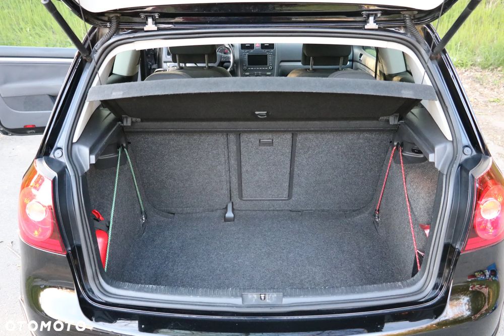 Volkswagen Golf 2.0 TDI GT Sport - 32