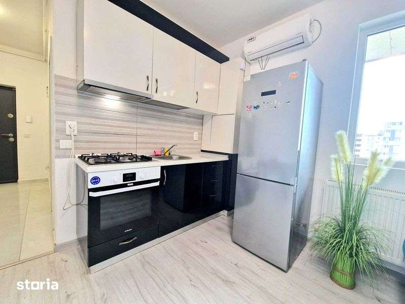 De vanzare apartament 2 camere zona Militari Residence — fotografia 3