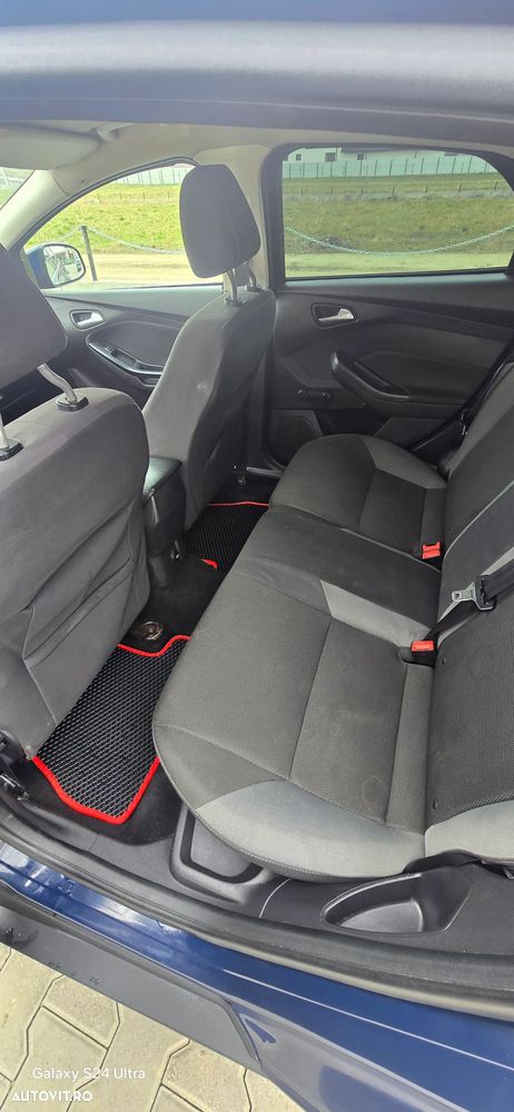 Ford Focus - 7