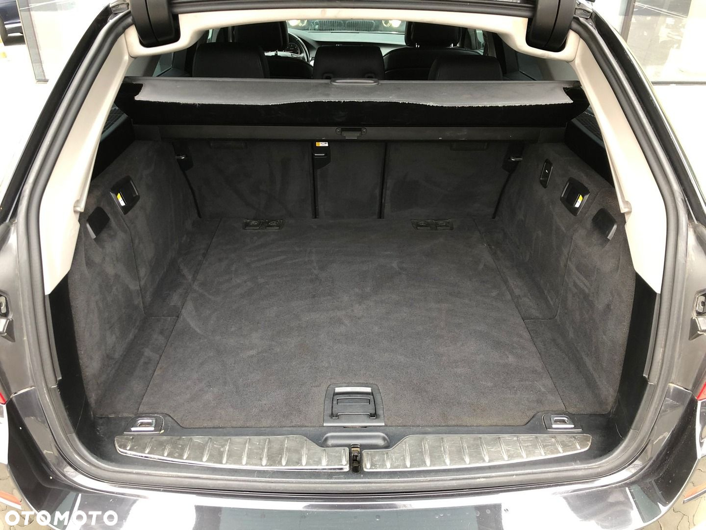 BMW Seria 5 520d - 27
