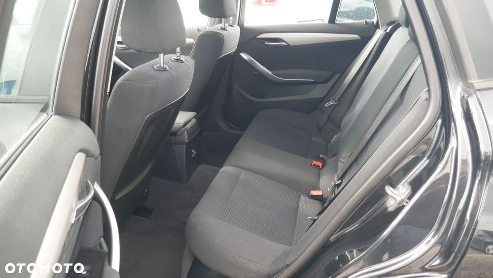 BMW X1 - 15