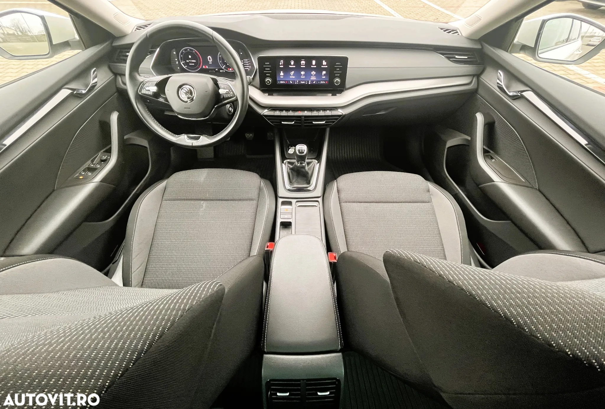 Skoda Octavia 2.0 TDI Ambition - 9