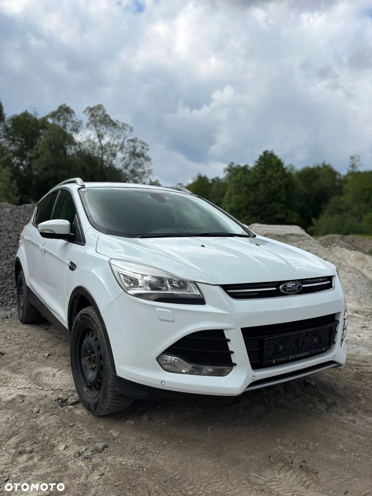 Ford Kuga 2.0 TDCi 4x4 Titanium - 4