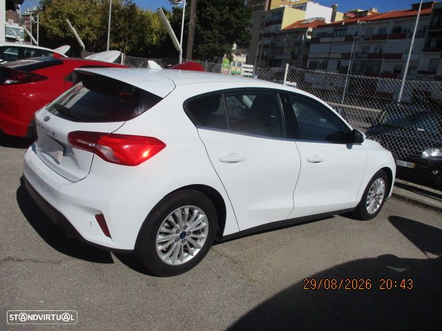 Ford Focus 1.5 TDCi DPF S&S Business - 7