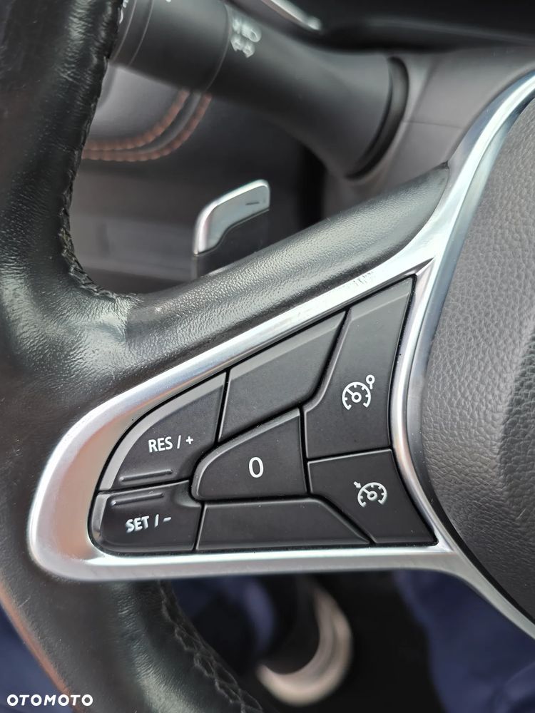 Renault Captur 1.3 TCe Intens EDC - 24
