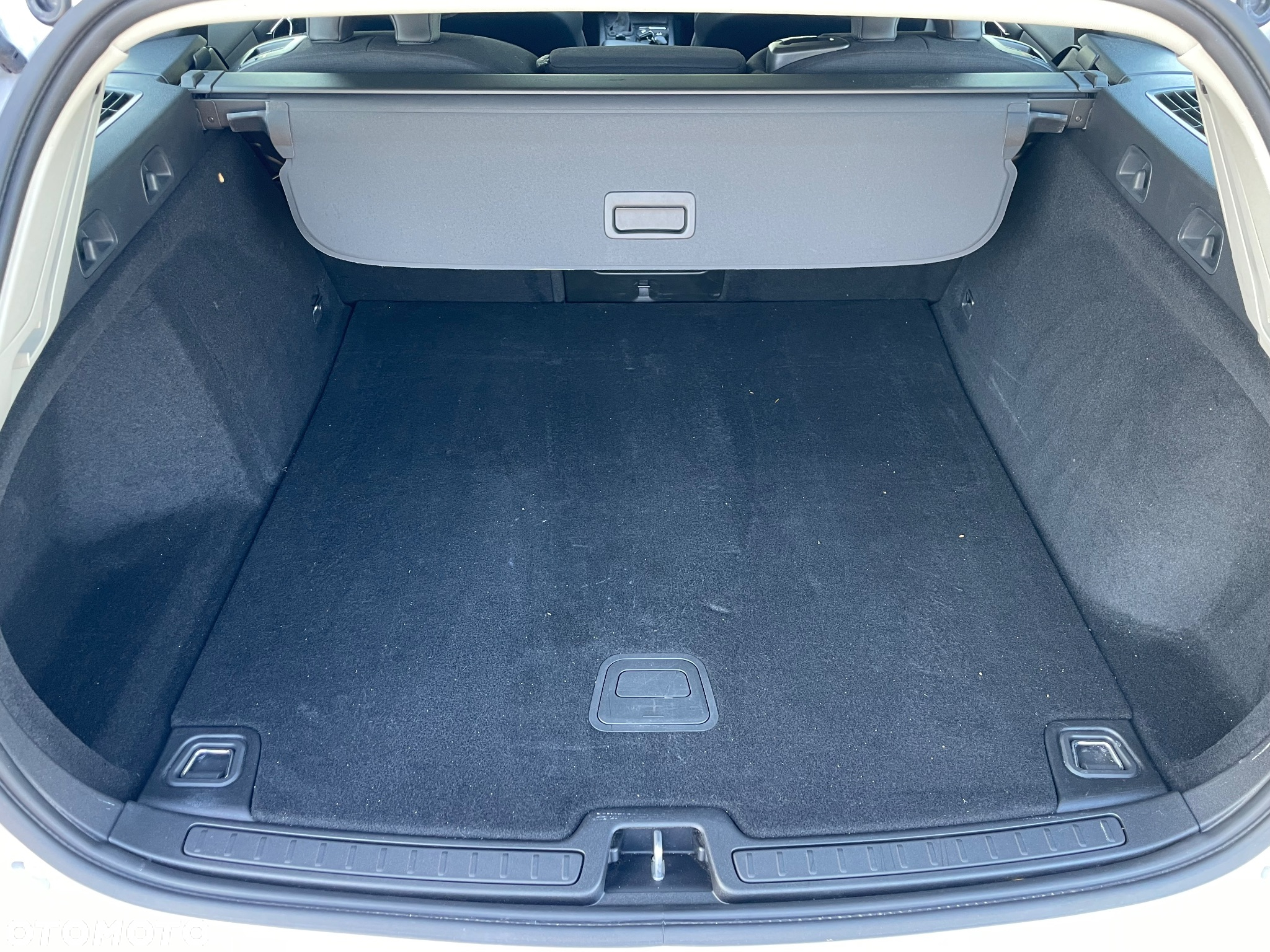 Volvo V60 - 14