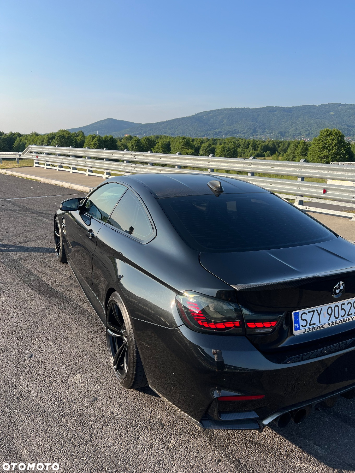 BMW M4 Coupe DKG - 10