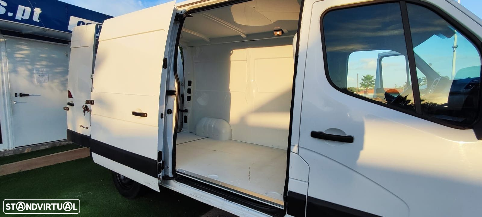 Renault master 2.3 dci fibrada - 6