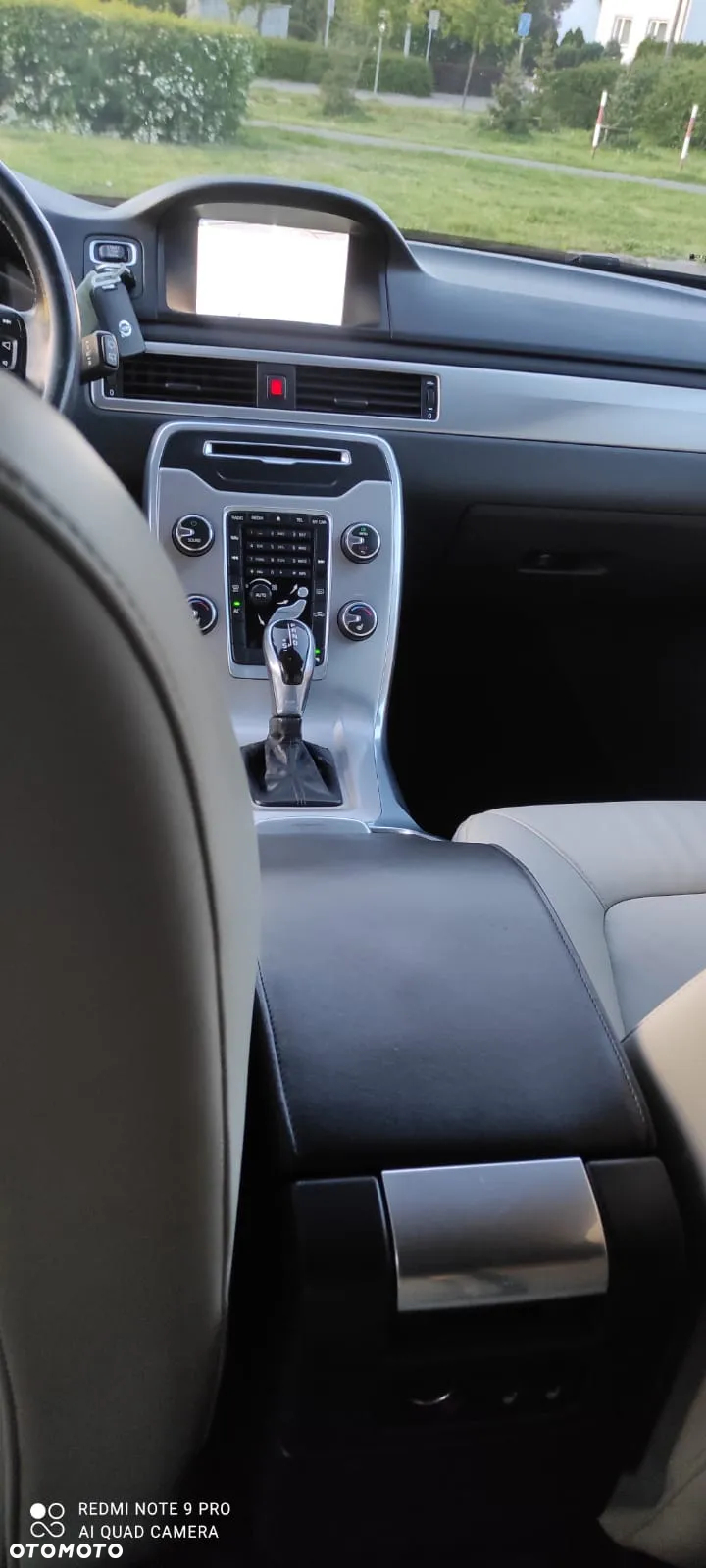 Volvo V70 D3 Geartronic Momentum - 10