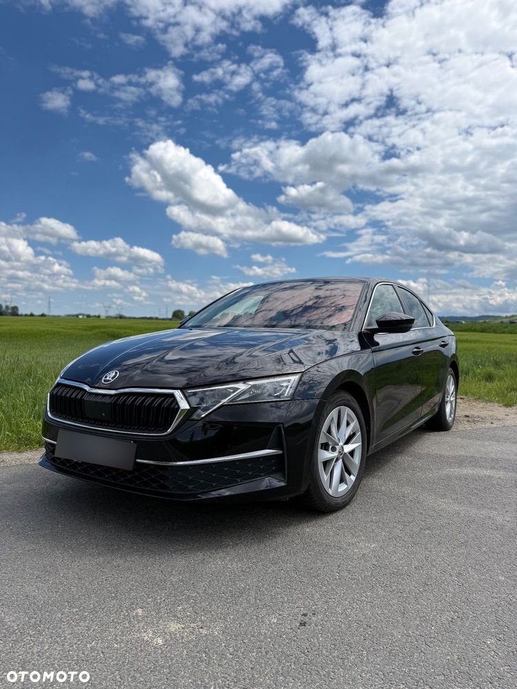 Skoda Octavia 2.0 TDI Ambition DSG - 1