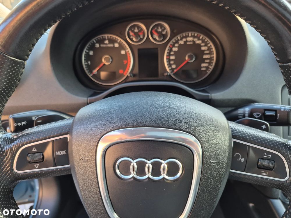Audi A3 Sportback 1.4 TFSI S tronic Attraction - 21