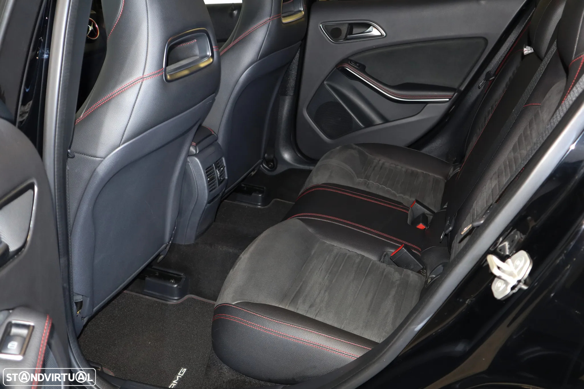 Mercedes-Benz GLA 180 (CDI) d AMG Line - 8