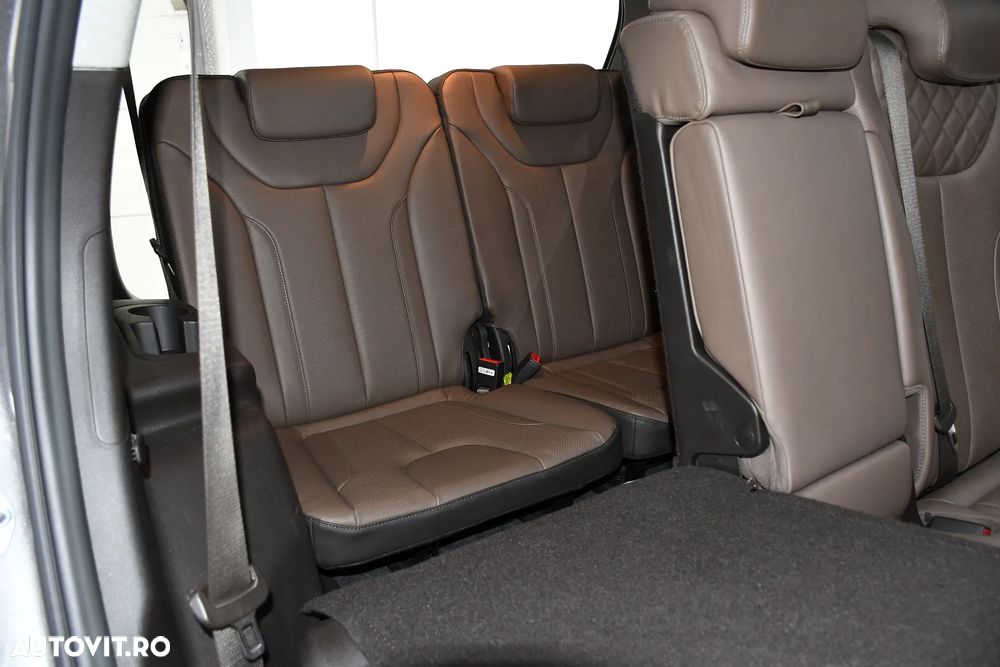 Hyundai Santa Fe - 8