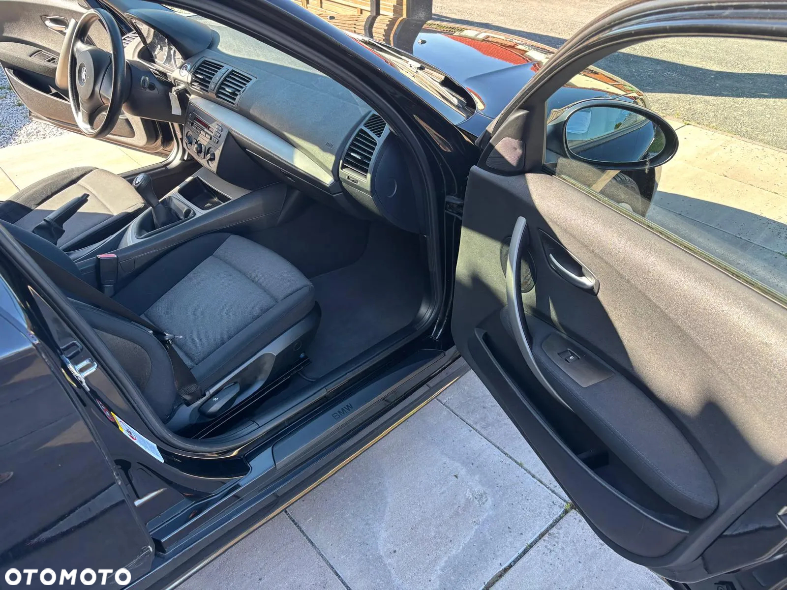 BMW Seria 1 116i - 13