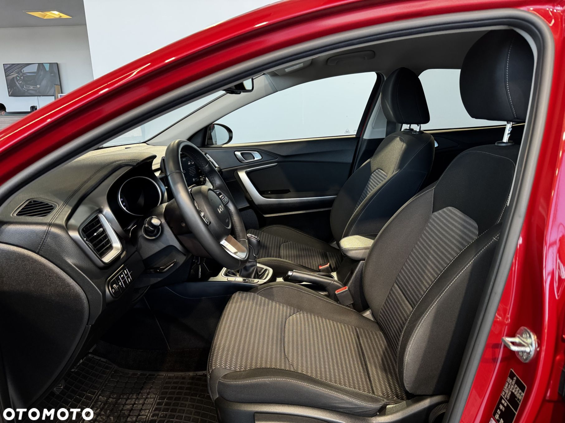 Kia XCeed - 17