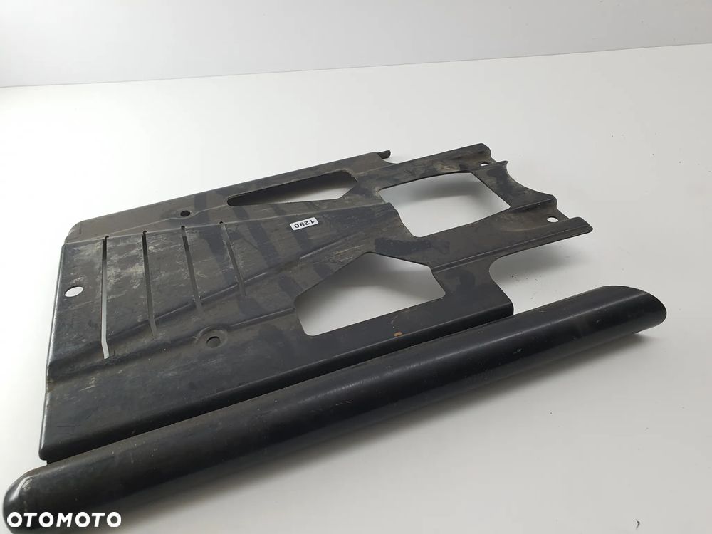 SUZUKI INTRUDER M1800R PŁUG OSŁONA - 5