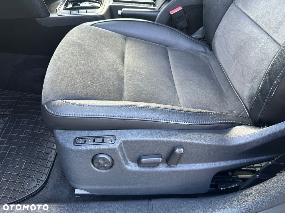 Skoda Superb 2.0 TSI DSG Exclusive - 21