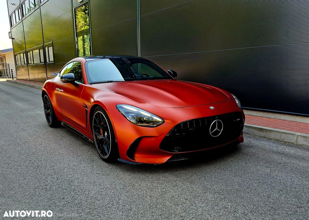 Mercedes-Benz AMG GT R - 2