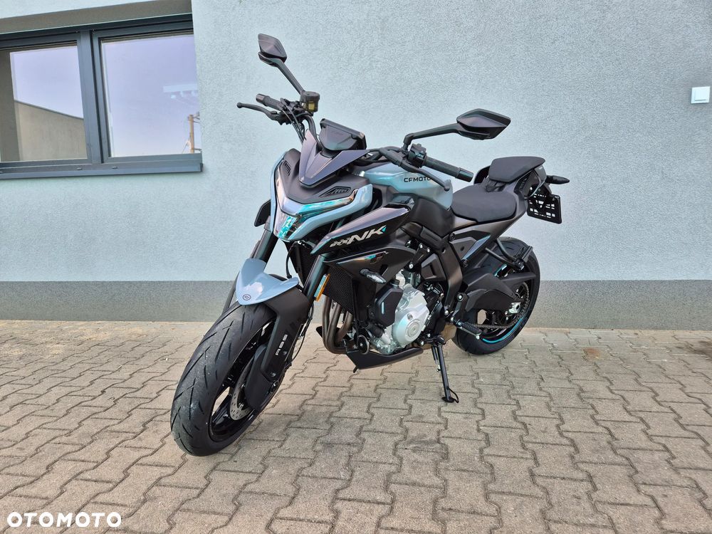 CFMoto NK - 7