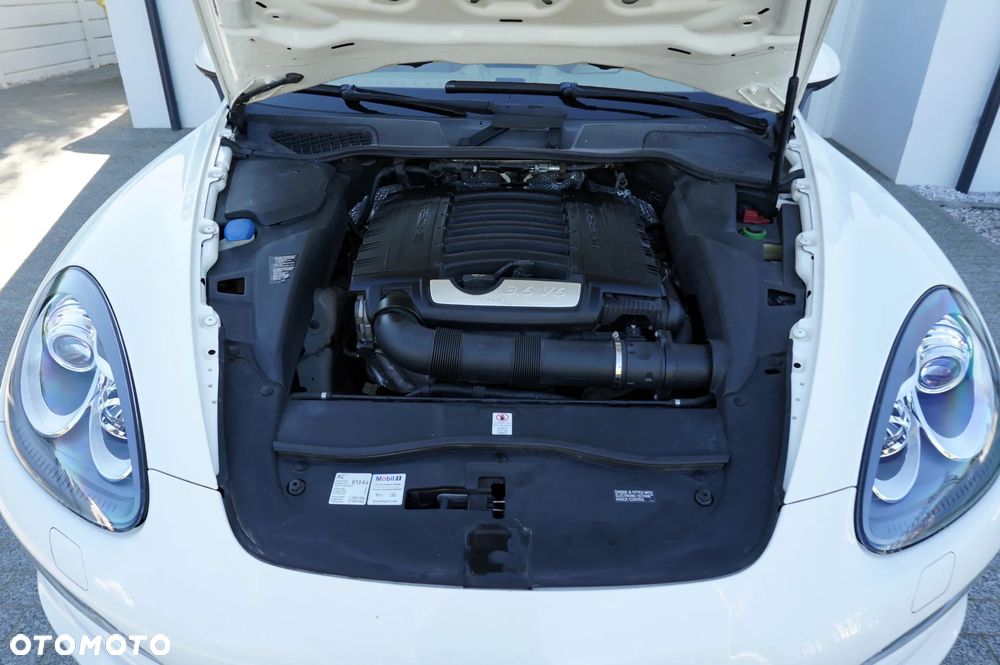 Porsche Cayenne - 11