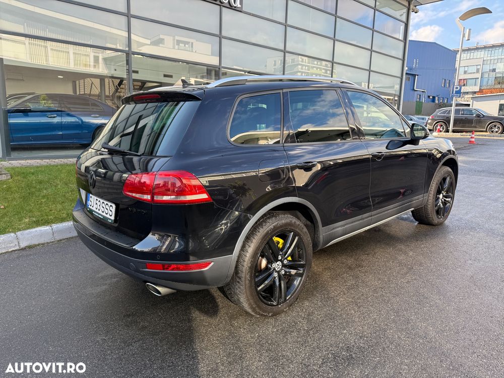 Volkswagen Touareg - 12
